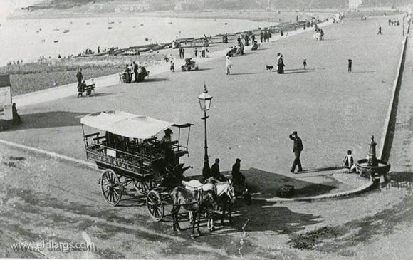 old largs pier
